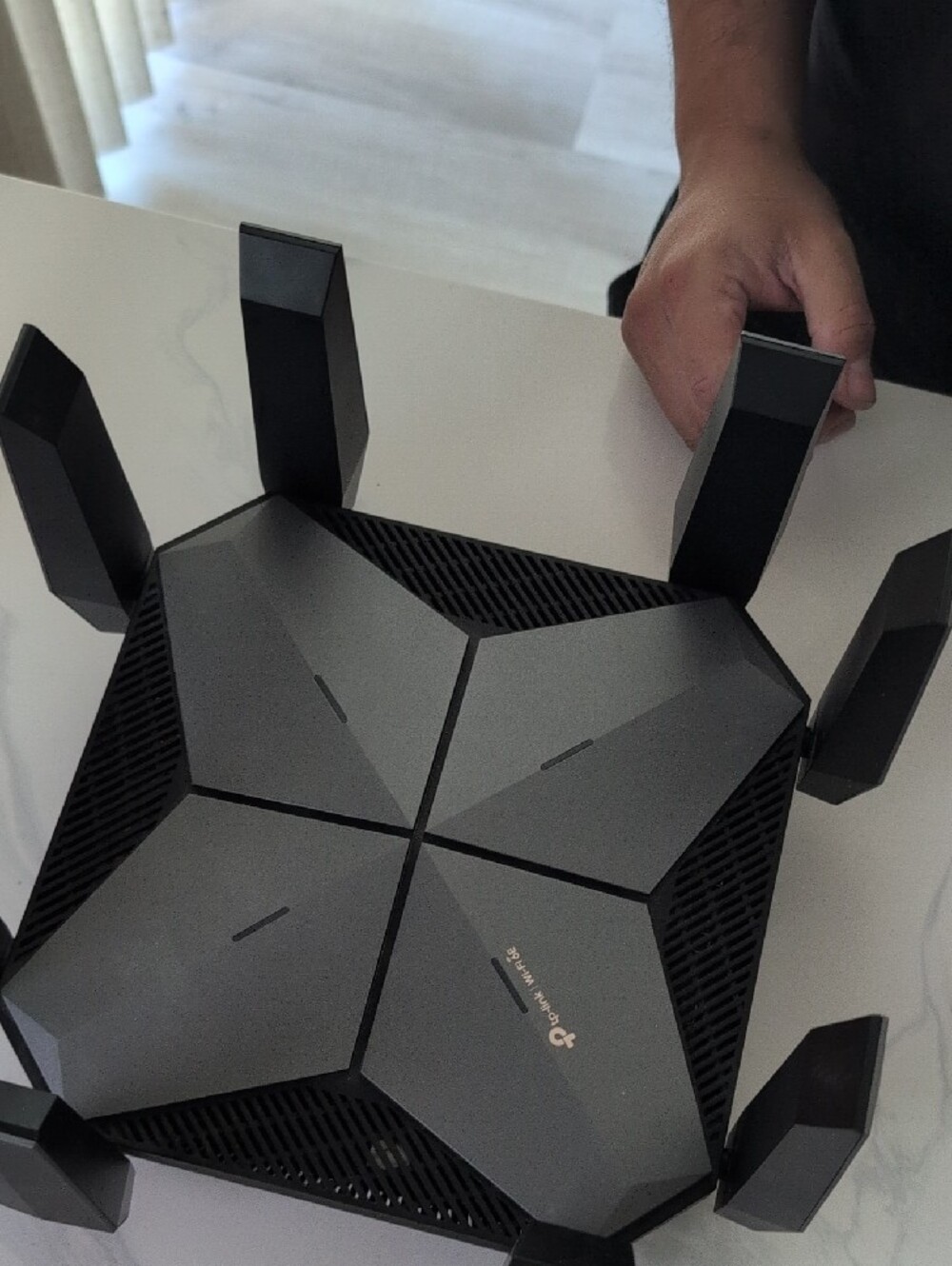 Router - Picture 5 of 6